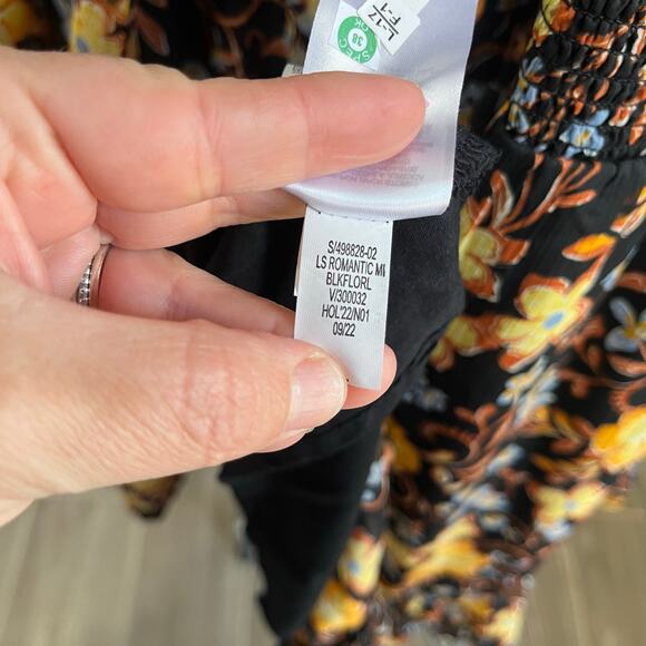 GAP Plus Floral Smocked Waist Long Sleeve Mini Dress Black Yellow Size 3X - Picture 10 of 10